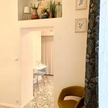 Gallys Lounge Apartamento *